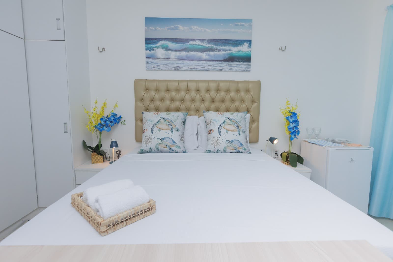 Quarto principal da Casa da Adriana com cama queen-size